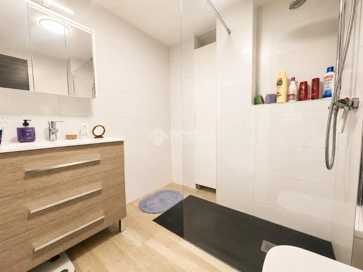 Bathroom of Flat for sale in Aranjuez  with Air Conditioner, Heating and Terrace
