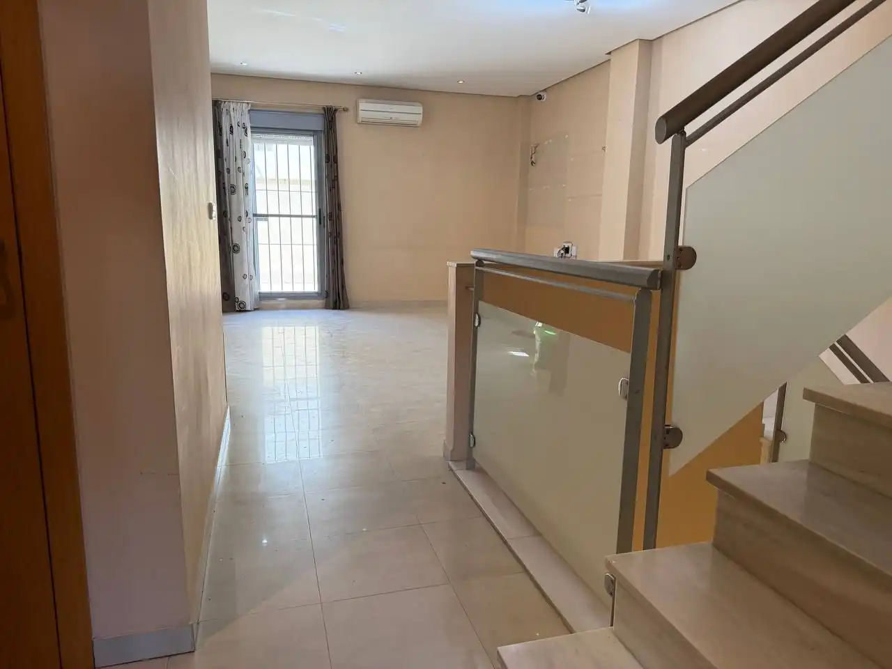 Casa adosada en venta en Bormujos con Alarma