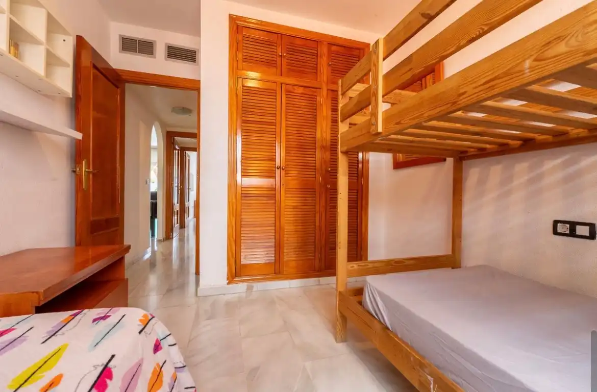 Apartamento con ascensor en venta en Puerto Deportivo, imagen 11