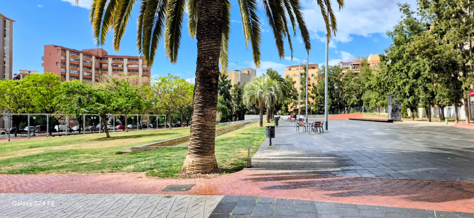 Vista exterior de Piso en venta en Barcelona con Amueblado, Horno y Lavadora