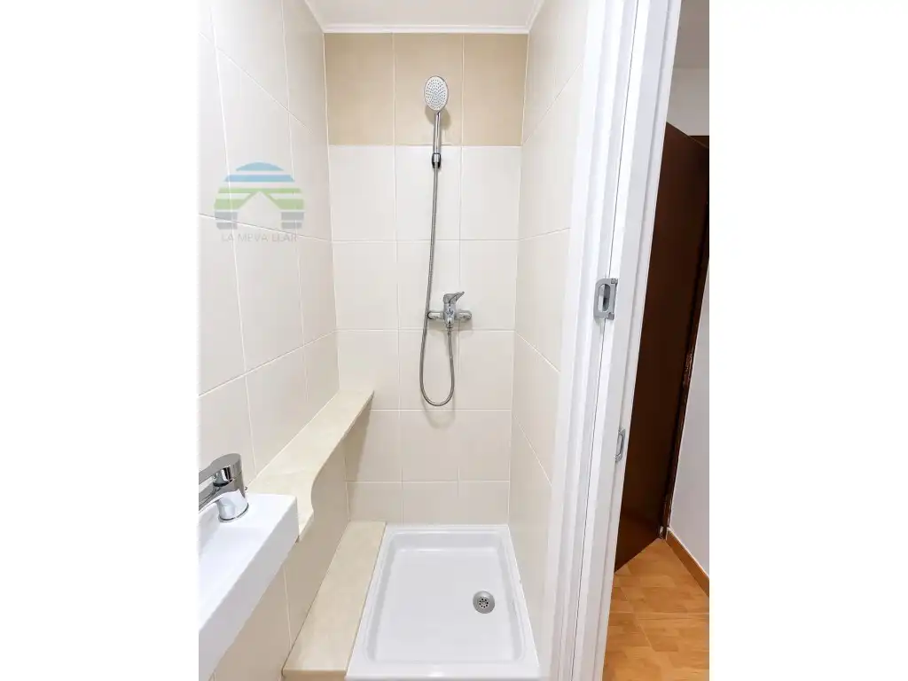 Bany de Estudi en venda en Barcelona