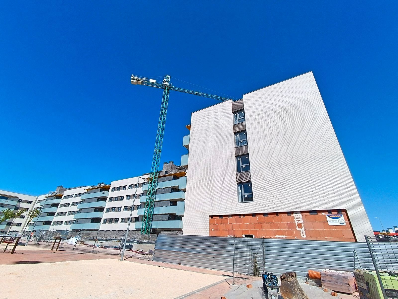 Vista exterior de Local de lloguer en Torrejón de Ardoz