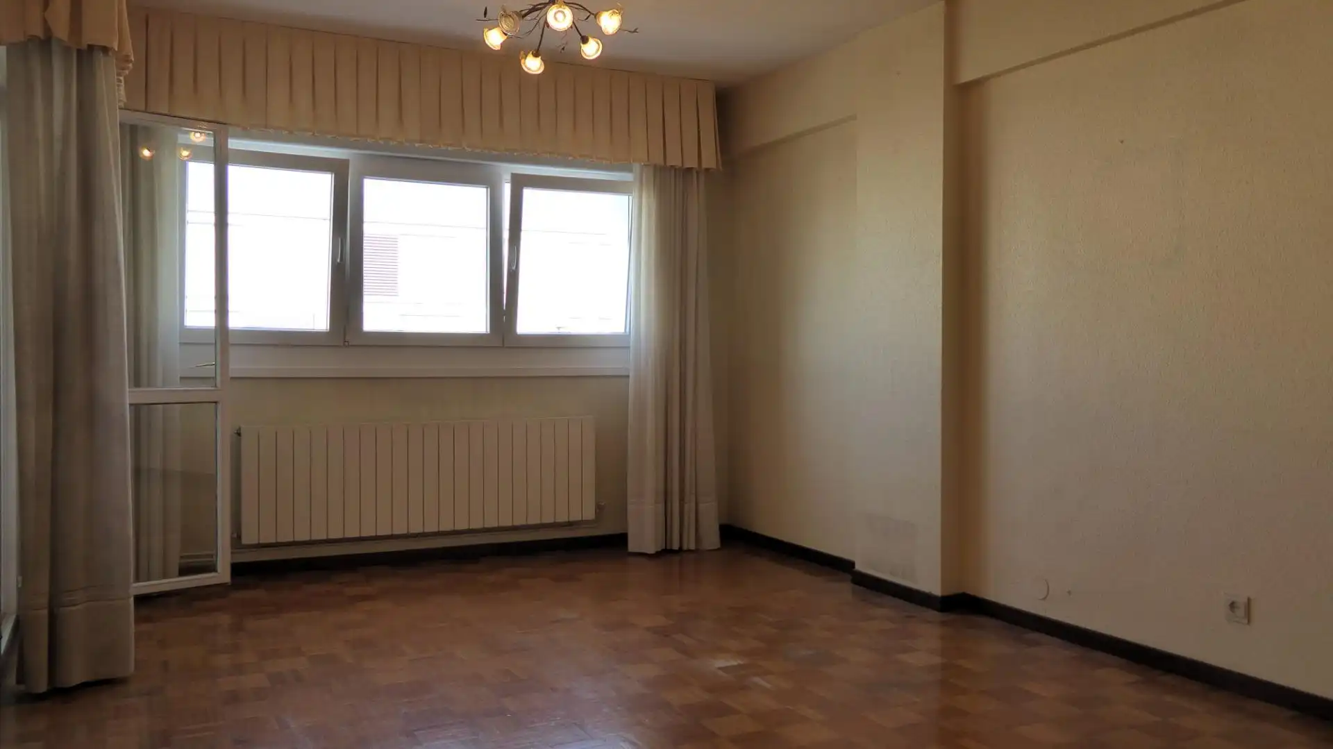 Sala de estar de Dúplex en venta en Berriozar con Calefacción, Parquet y Trastero