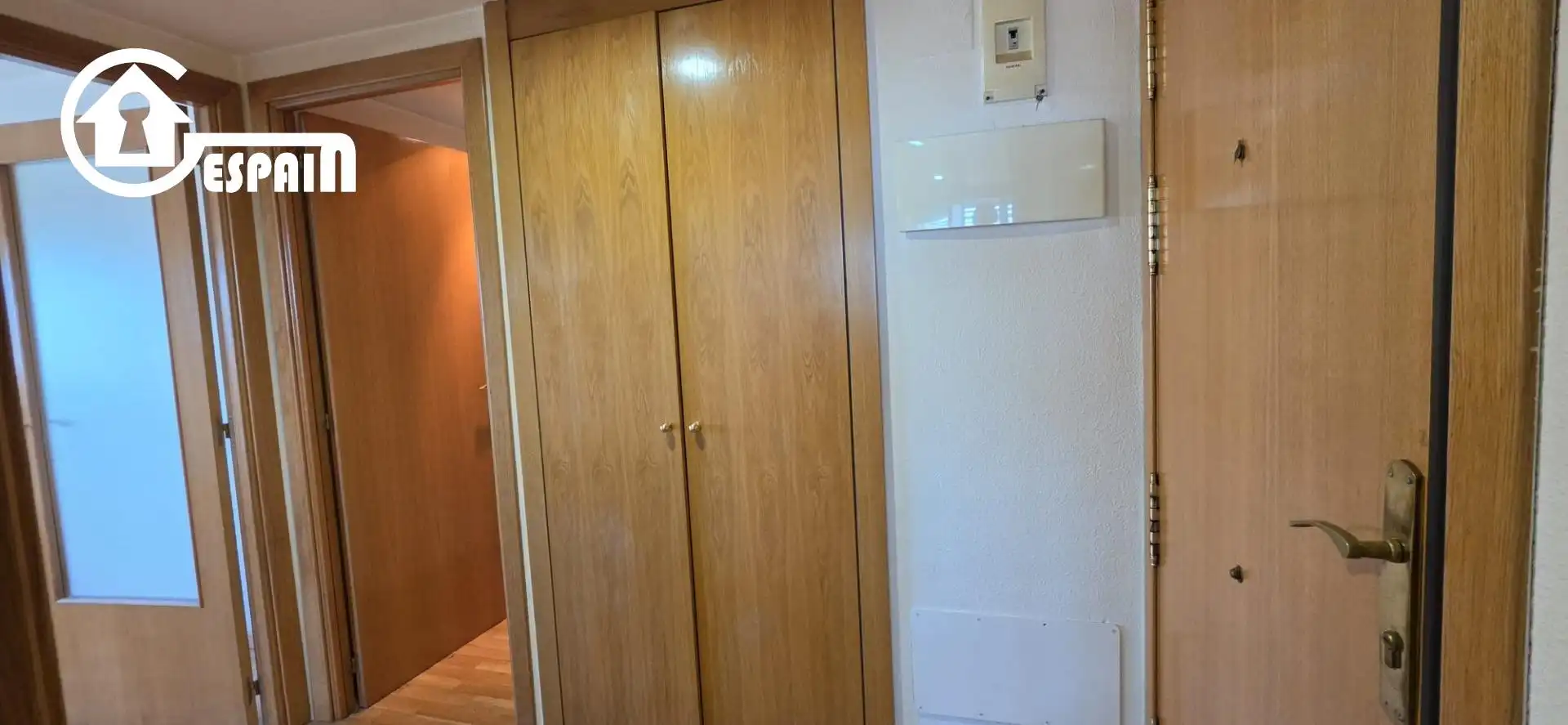 Wohnung zum Verkauf in Madrid mit Klimaanlage, Heizung und Privatgarten