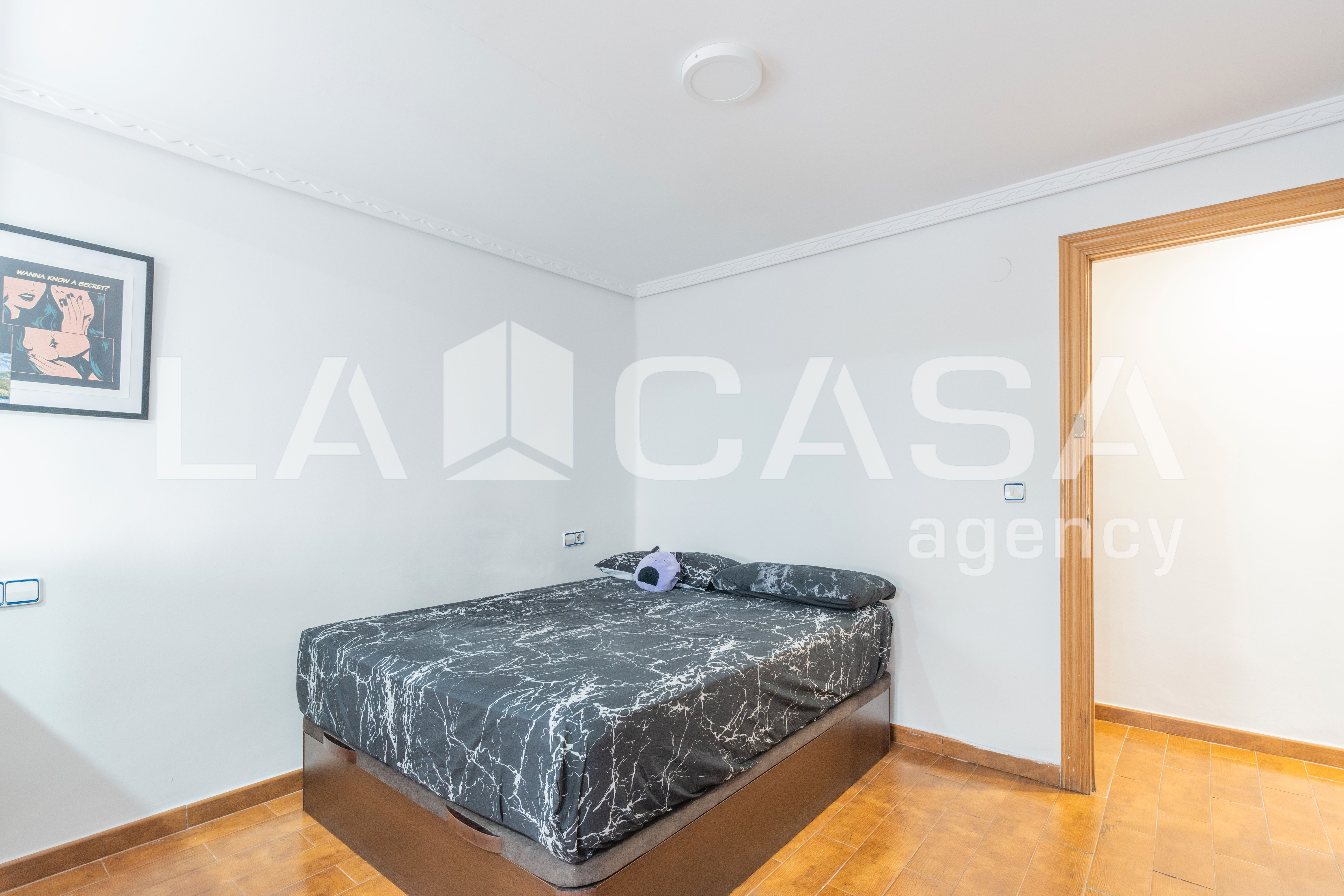 Piso en venta en  Valencia Capital con Terraza