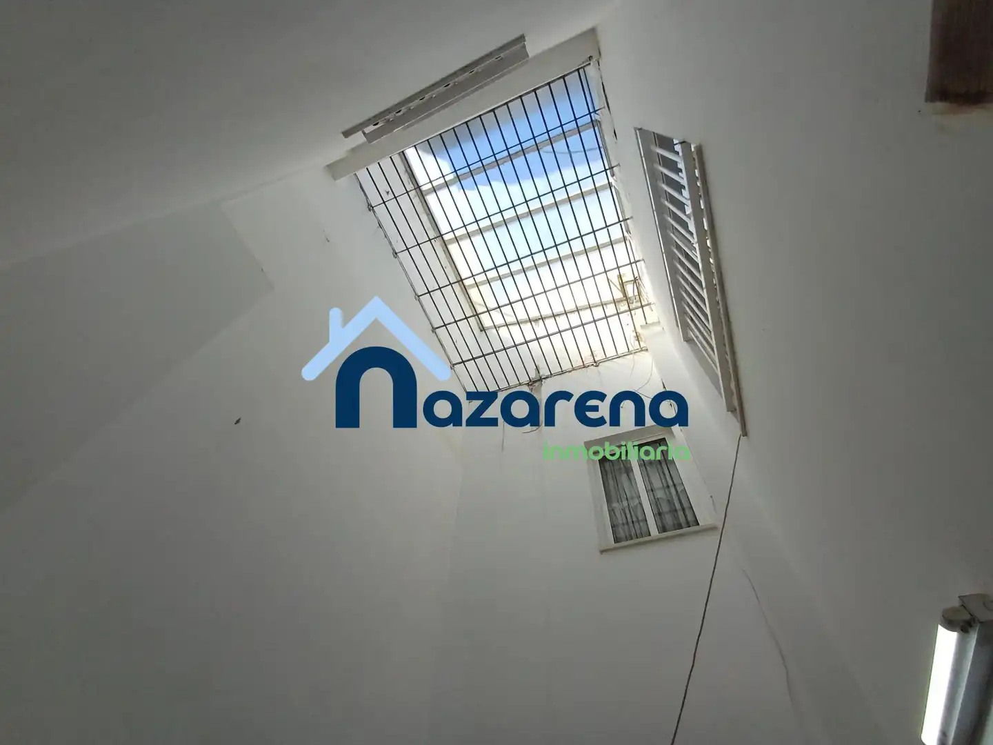 Houses for sale in Sevilla  with Storage room and Balcony