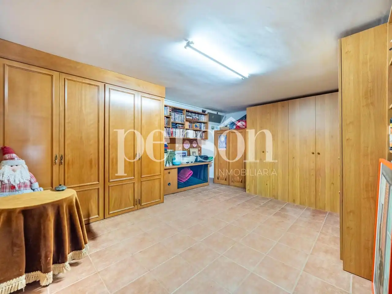 Casa adosada en venta en Godella con Calefacción, Jardín privado y Terraza