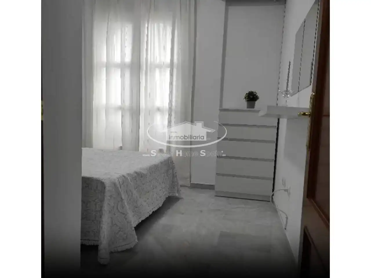 Bedroom of Apartments for rent in Sanlúcar de Barrameda  with Air Conditioner and Furnished