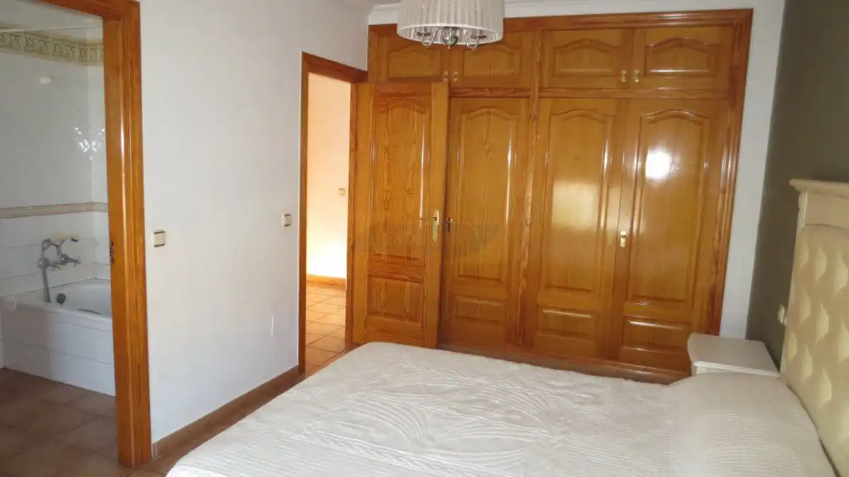 Haus oder Chalet zur Miete in SANTA CATALINA, 186, Alberca