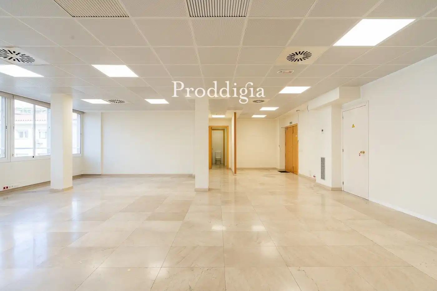 Oficina de alquiler en Barcelona con Aire acondicionado y Calefacción