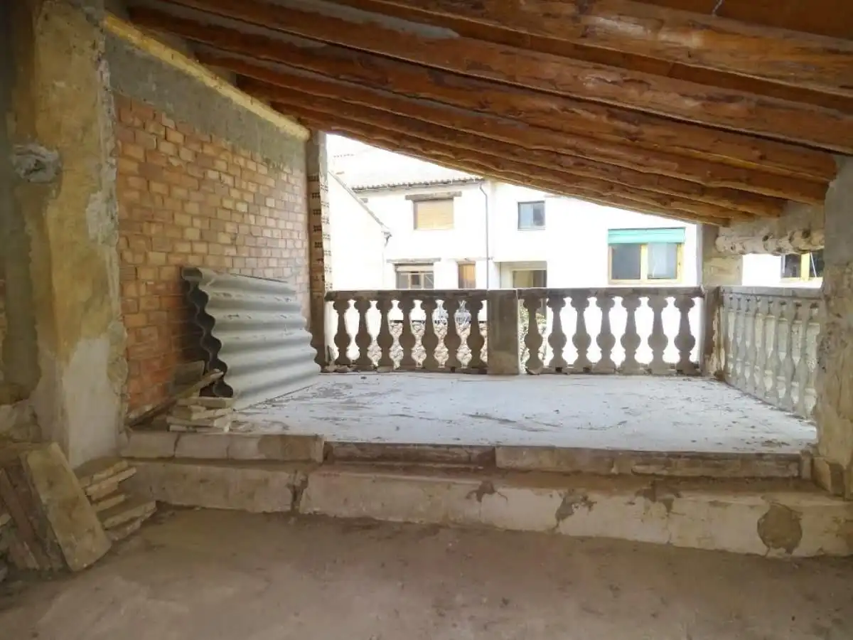 Casa adosada en venta en Valderrobres