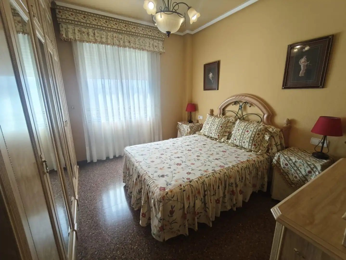Habitación de Piso en venta en Petrer con Aire acondicionado, Balcón y Alarma