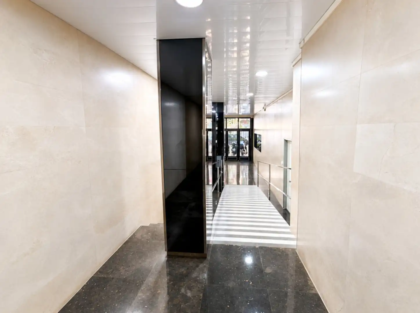 Estudio en venta en Barcelona con Amueblado