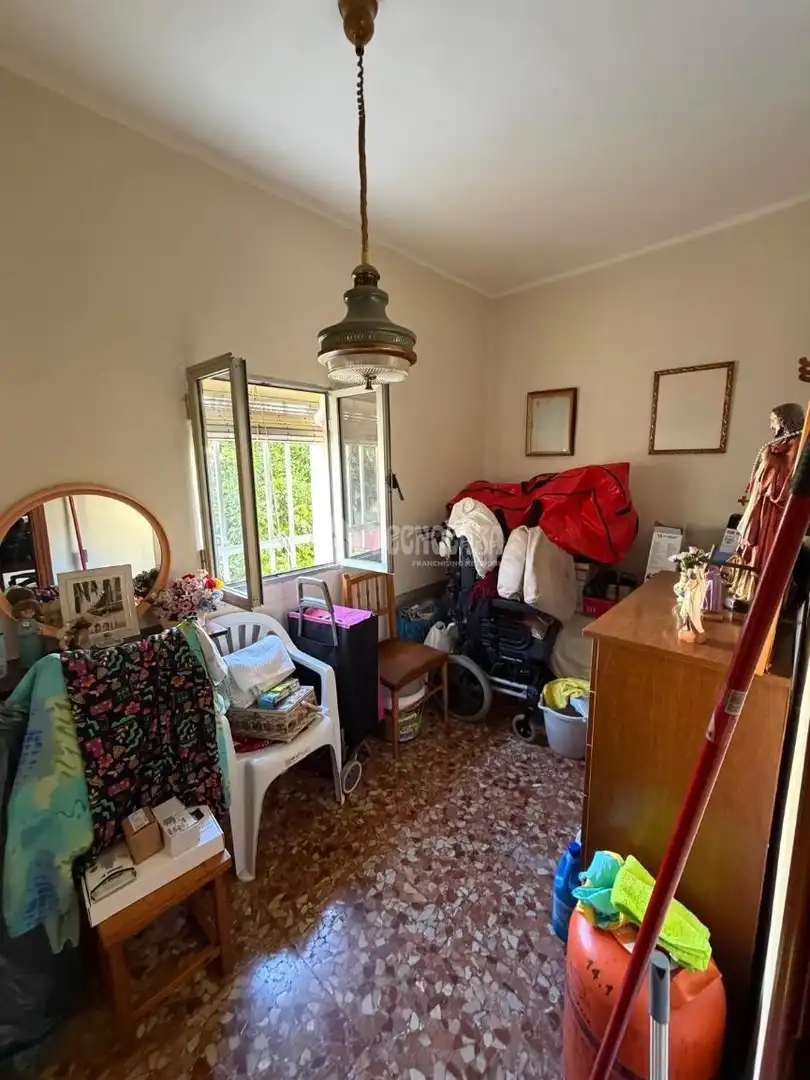 Bedroom of Flat for sale in Sevilla  with Air Conditioner and Furnished