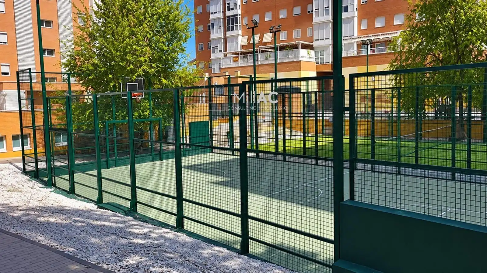 Exterior view of Attic for sale in Carabanchel