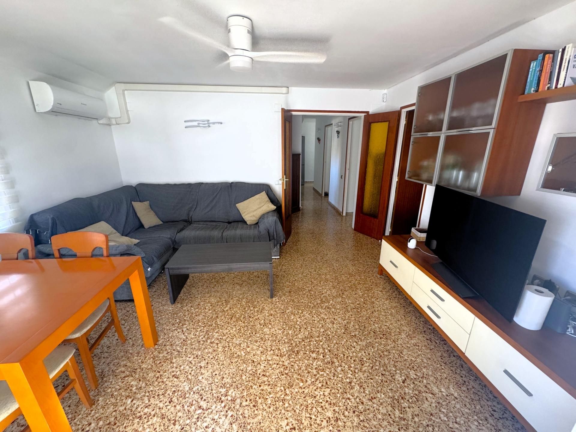 Sala de estar de Ático en venta en Calafell con Aire acondicionado, Terraza y Balcón