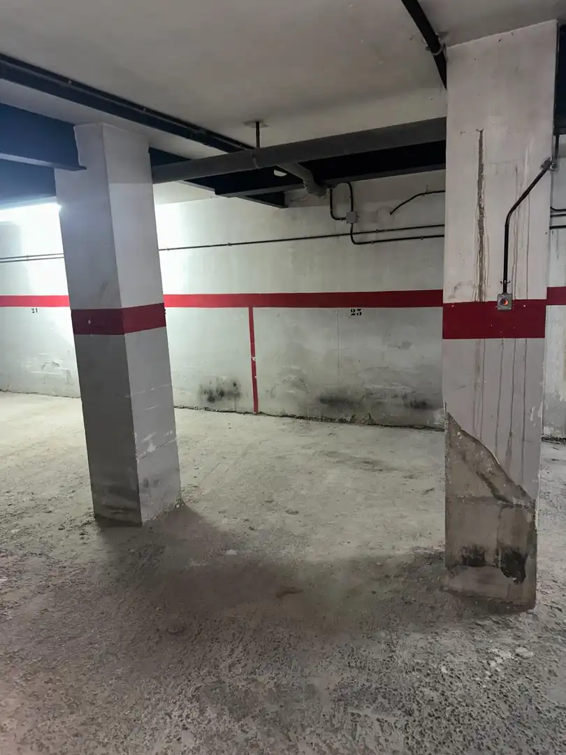 Einzelparkplatz zum Verkauf in Carrer Carrer Clos, imagen 2