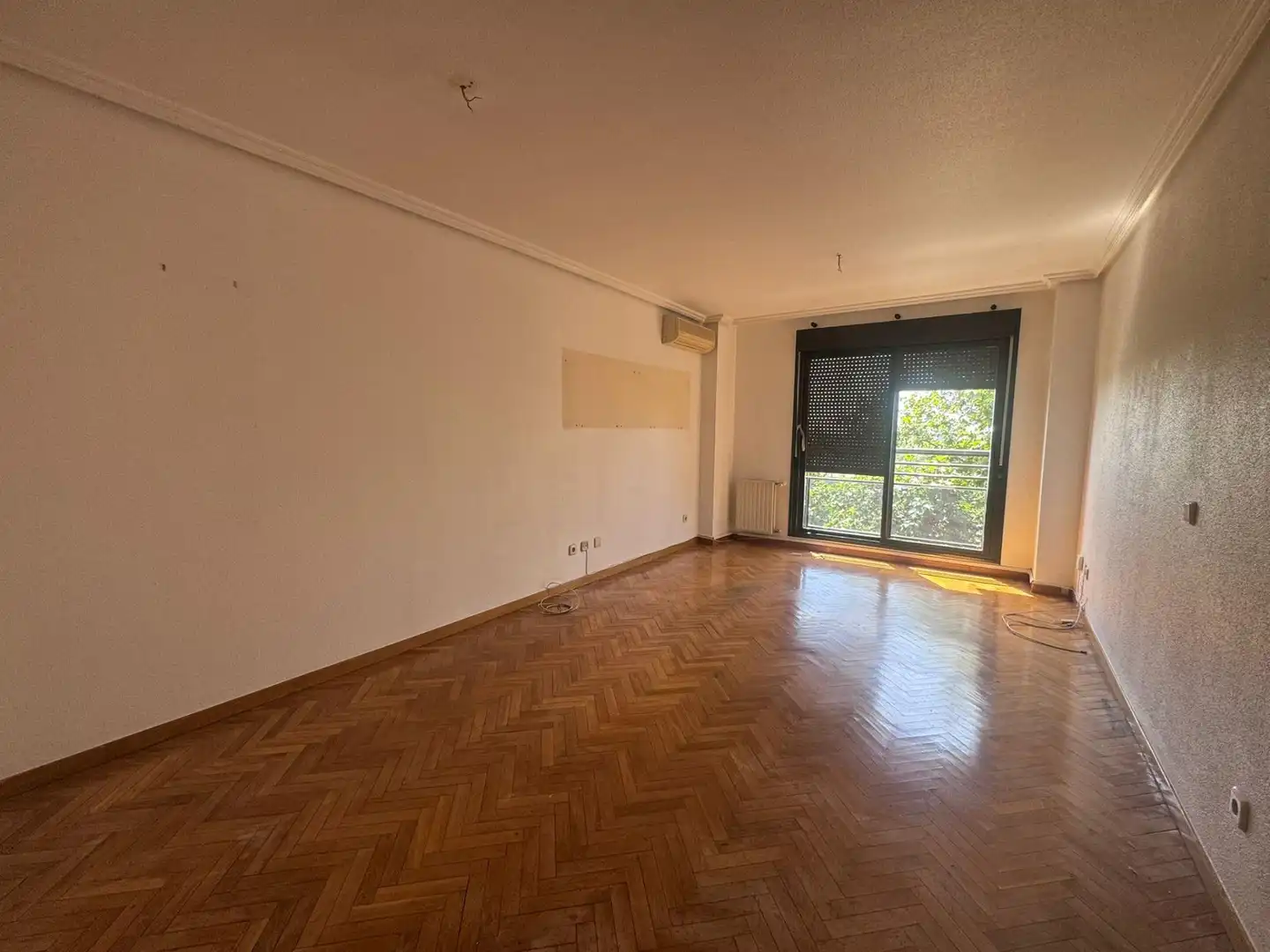Sala de estar de Piso en venta en Madrid con Aire acondicionado, Calefacción y Parquet