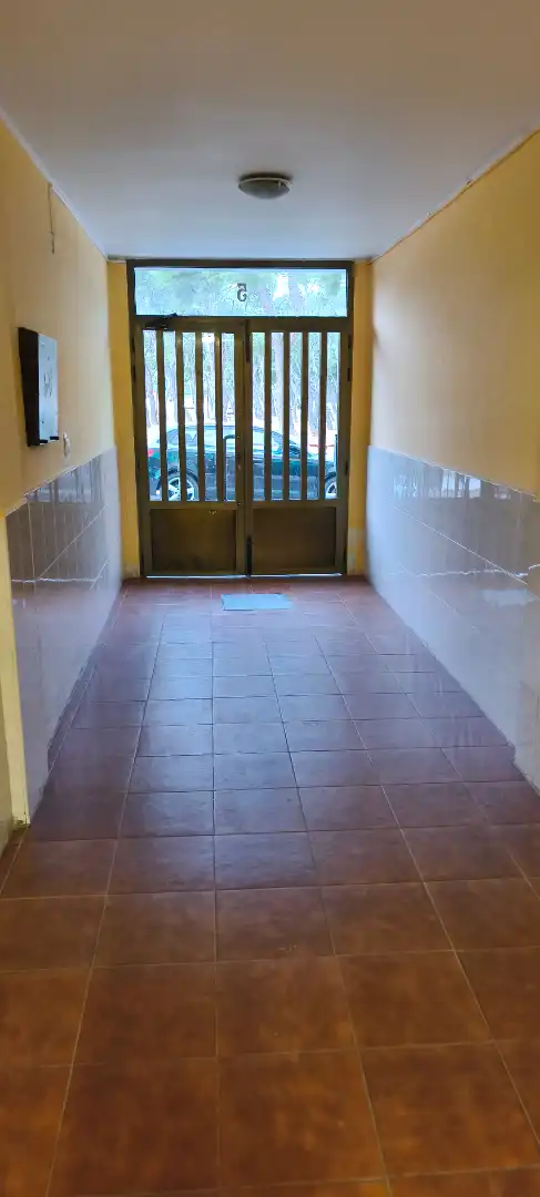 Wohnung zum Verkauf in Zaragoza mit Heizung, Möbliert und Ofen