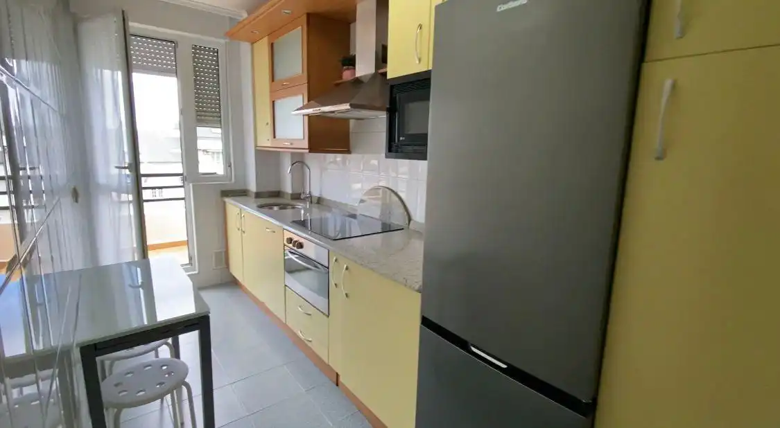 Maisonette zur Miete in Calle Jose Maria Vega, Cotolino