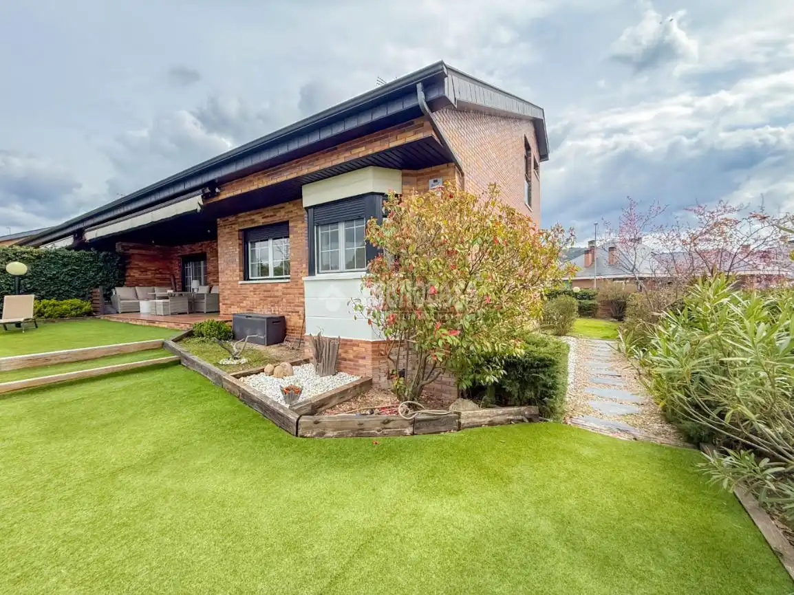 Garden of Detached homes for sale in Collado Villalba  with Air Conditioner, Heating and Terrace
