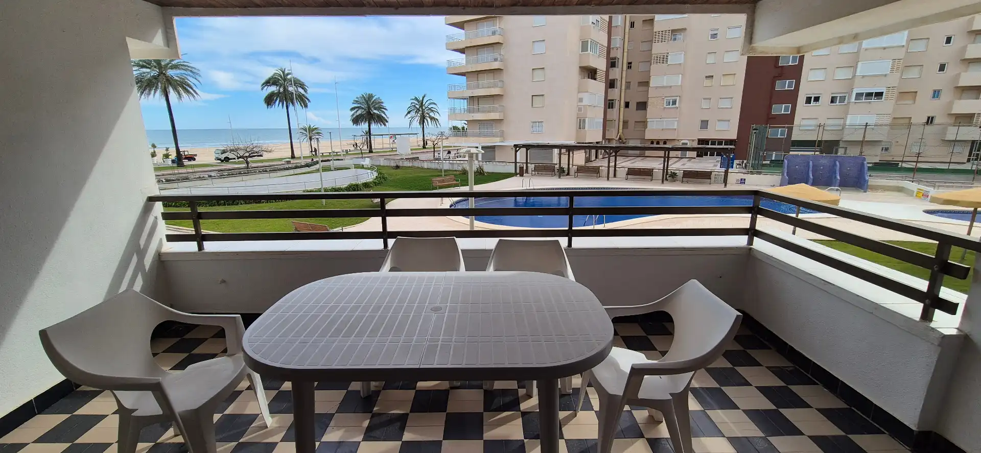 Terrassa de Dúplex en venda en Gandia amb Terrassa, Traster i Moblat