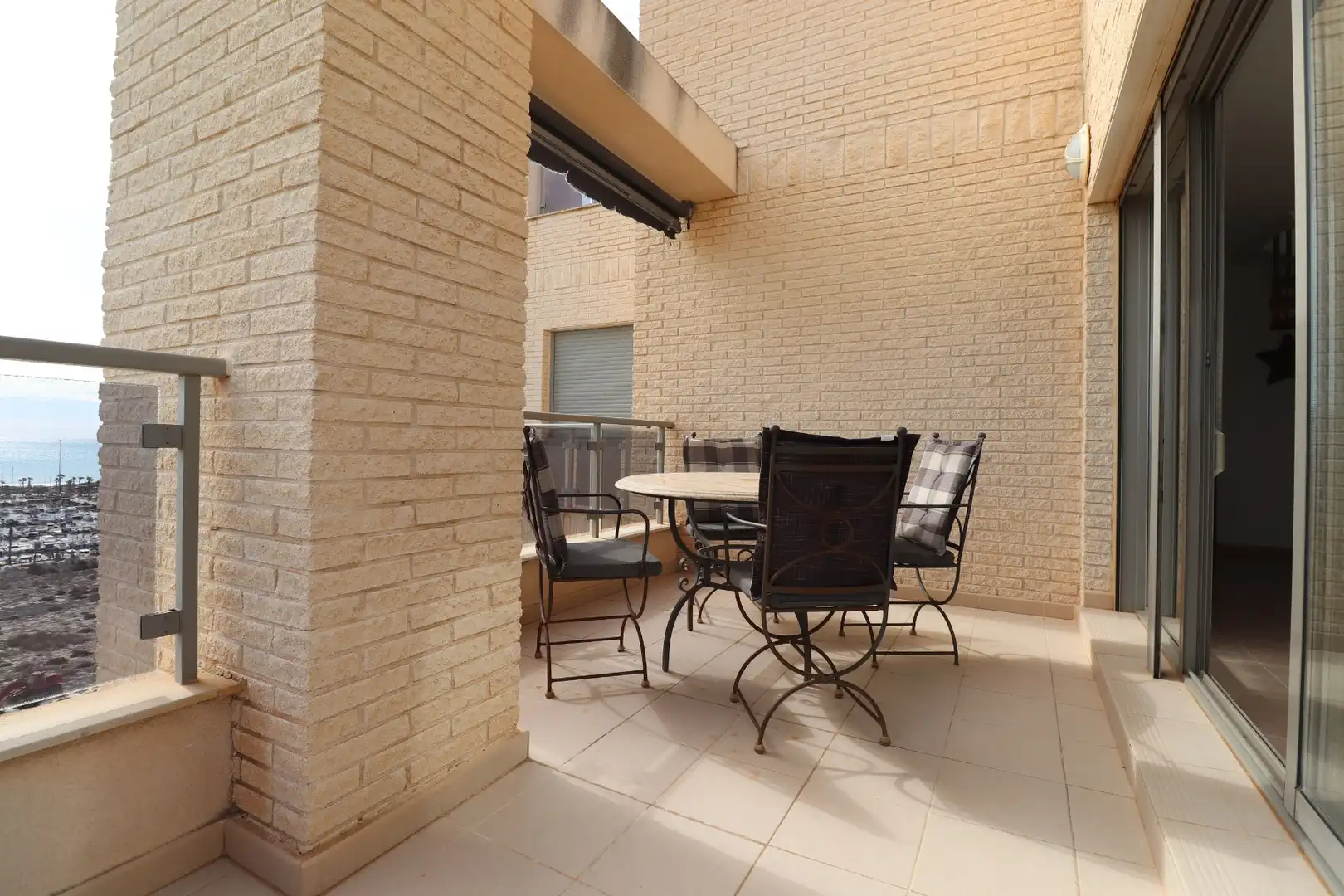 Duplexes for sale in El Edén