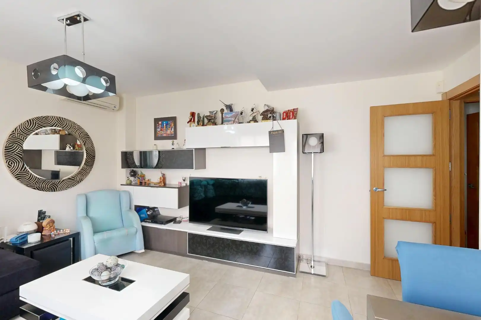 Sala d'estar de Casa o xalet en venda en Cartagena amb Aire condicionat i Traster