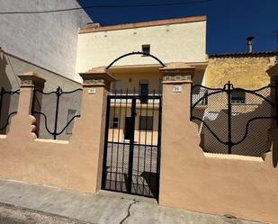 Exterior view of House or chalet to rent in Tortosa  with Heating and Furnished