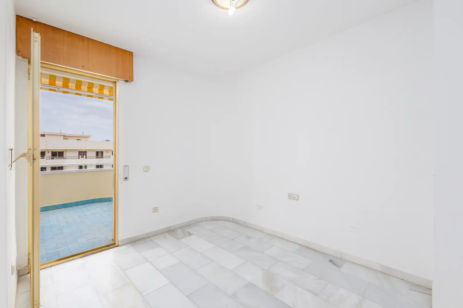 Apartament amb terrassa en venda a Puerto Deportivo, imagen 21