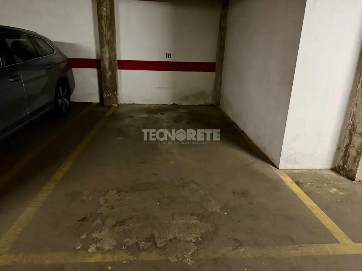 Parking of Flat for sale in Pantoja  with Heating