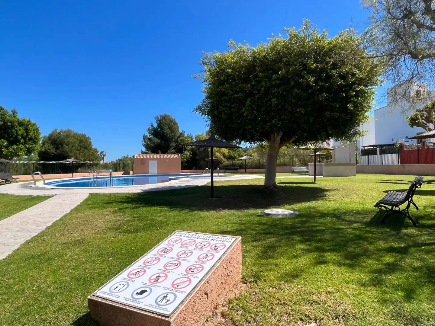 Piscina de Dúplex en venda en Orihuela amb Terrassa, Piscina i Moblat