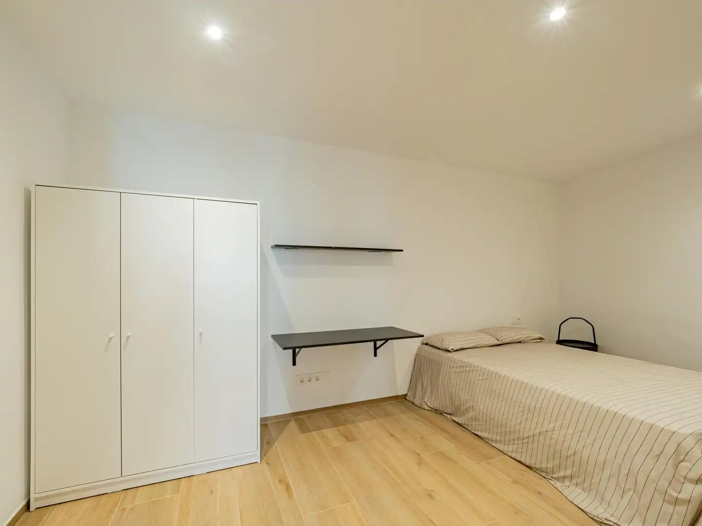 Habitación de Piso de alquiler en Vic con Calefacción, Amueblado y Horno