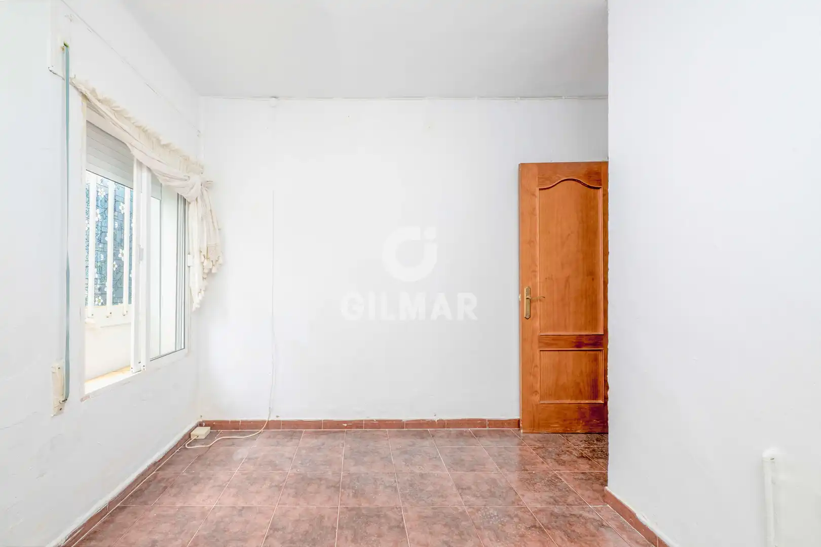 Dormitori de Casa adosada en venda en Chiclana de la Frontera amb Jardí privat