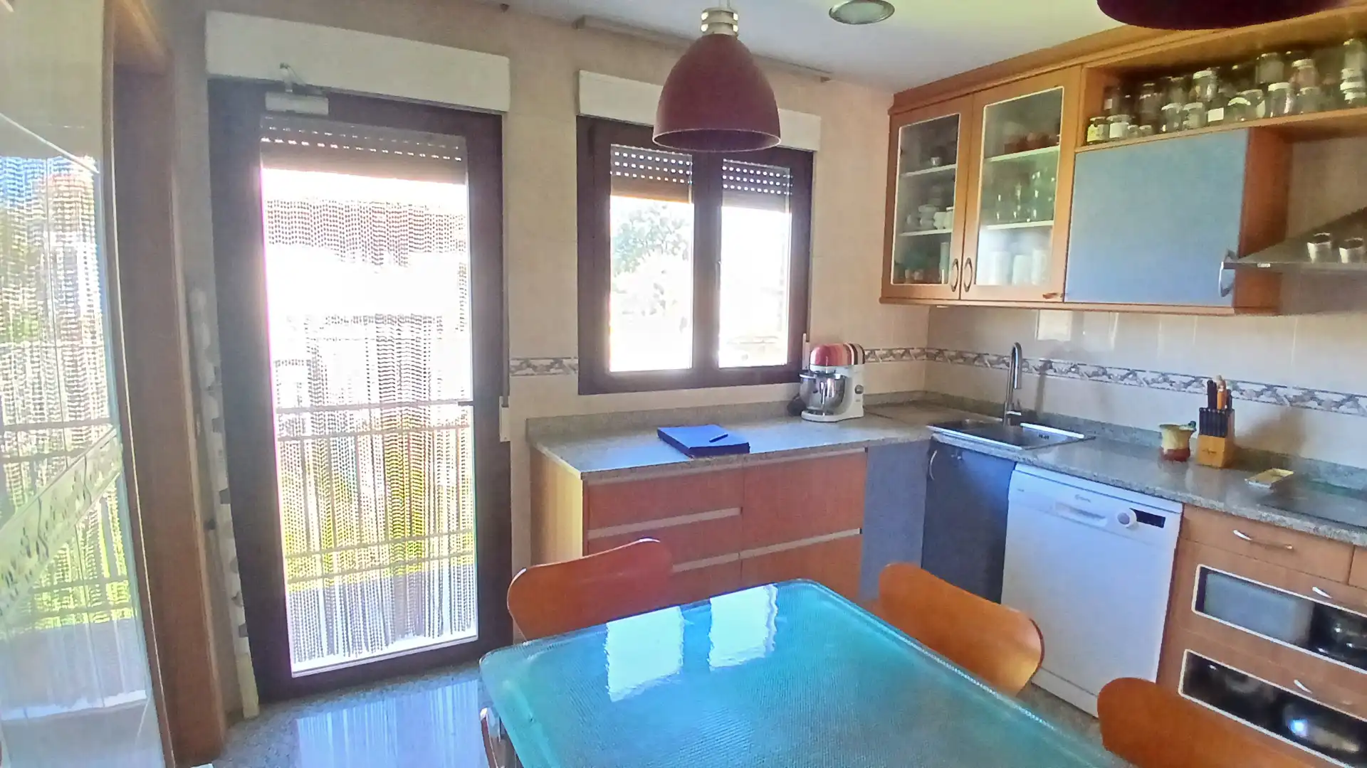 Cuina de Casa o xalet en venda en Guadarrama amb Aire condicionat, Calefacció i Jardí privat