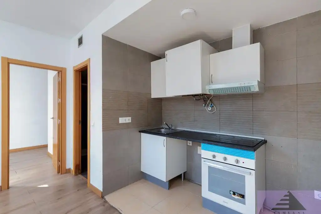 Kitchen of Flat for sale in Aranjuez  with Air Conditioner, Heating and Storage room