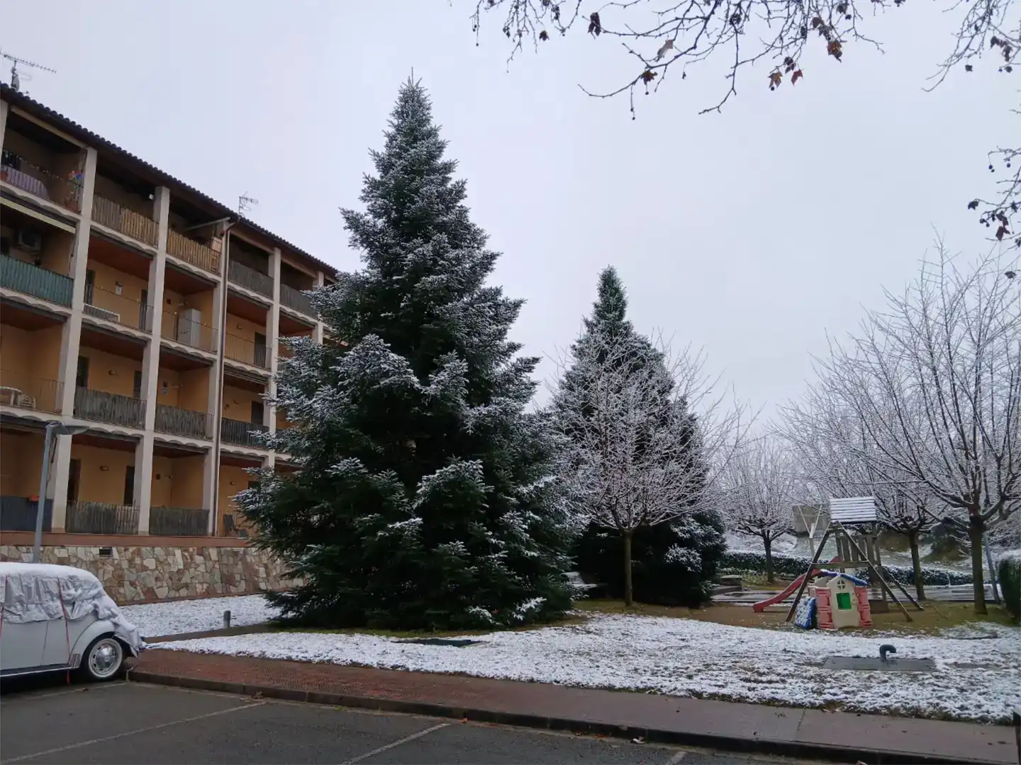 Vista exterior de Dúplex en venta en Berga