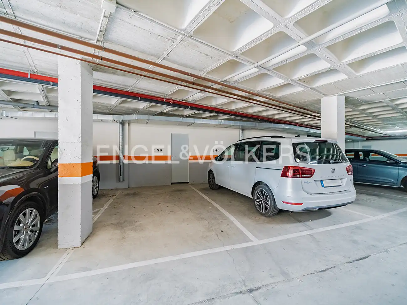 Parking de Ático en venta en Elche / Elx con Aire acondicionado, Calefacción y Terraza