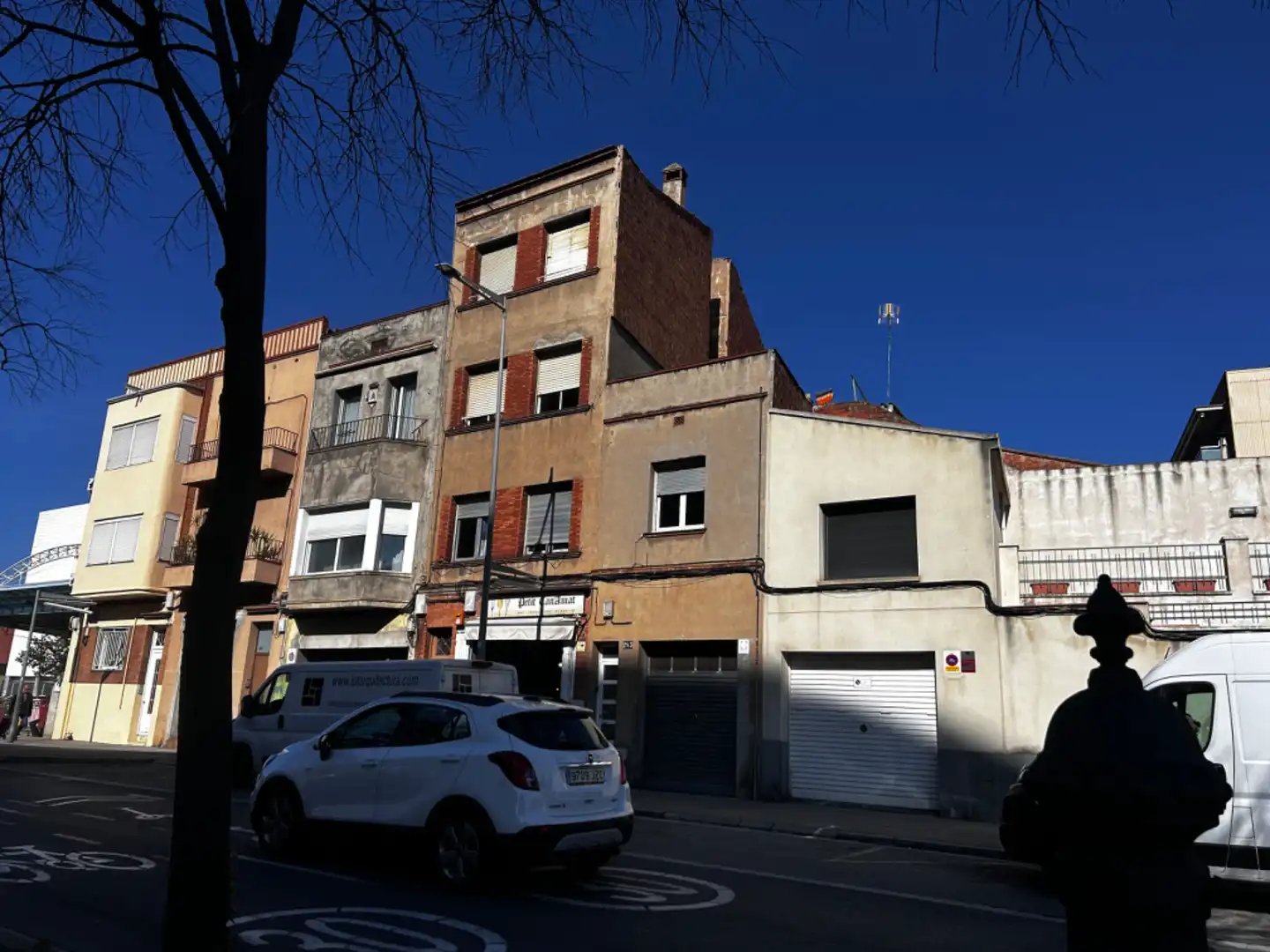 Exterior view of Buildings for sale in Terrassa