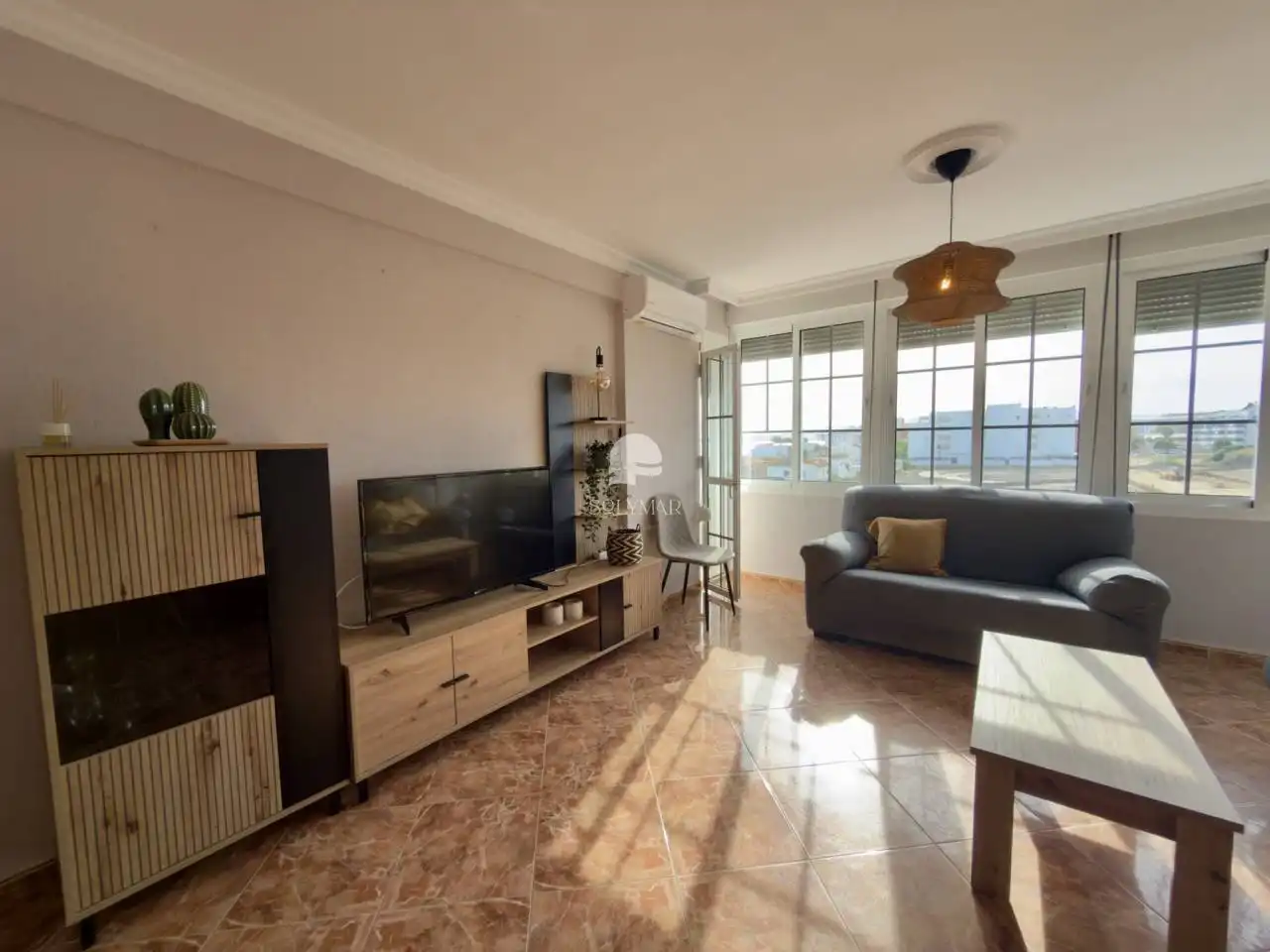 Living room of Flat for rent in Vélez-Málaga  with Air Conditioner, Furnished and Balcony