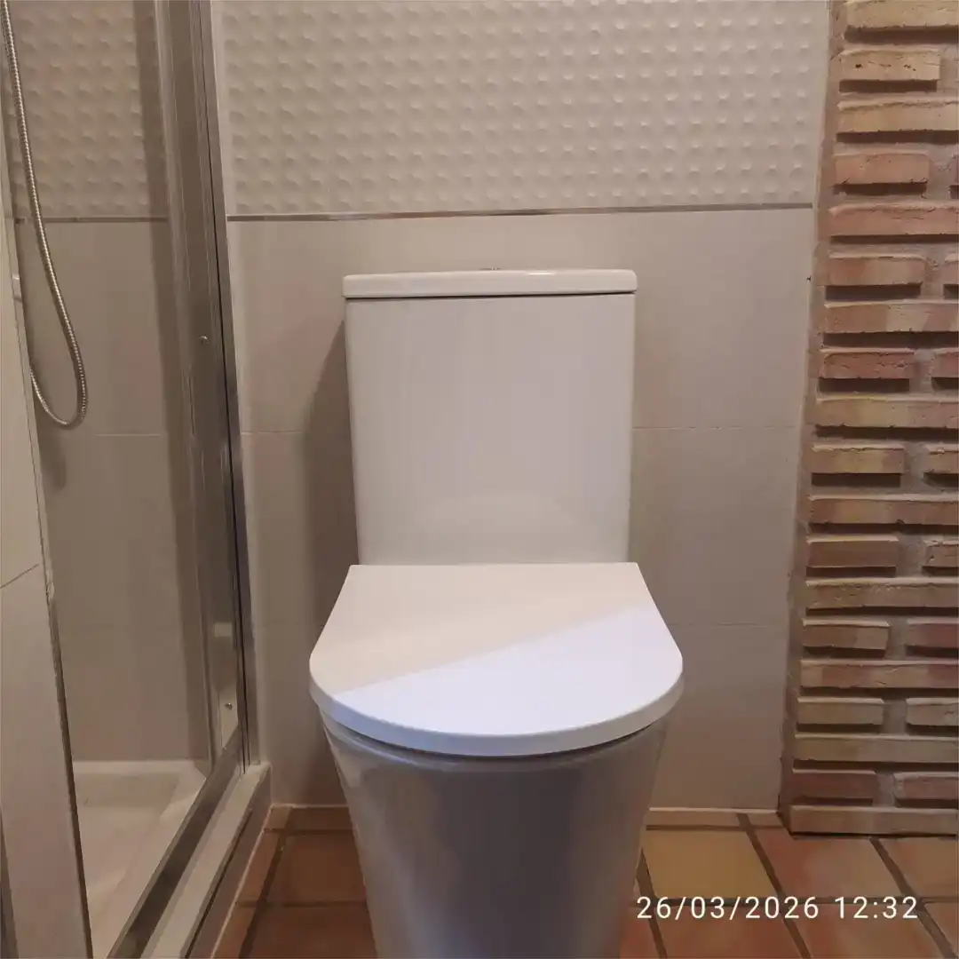 Bany de Pis en venda en Trijueque amb Aire condicionat