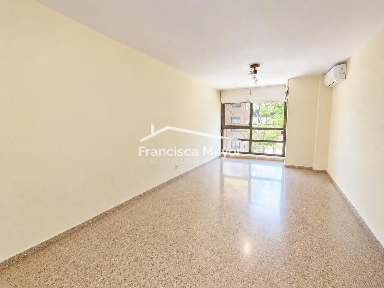 Flat with lift for sale in calle del Pintor Ferrer Calatayud, imagen 3