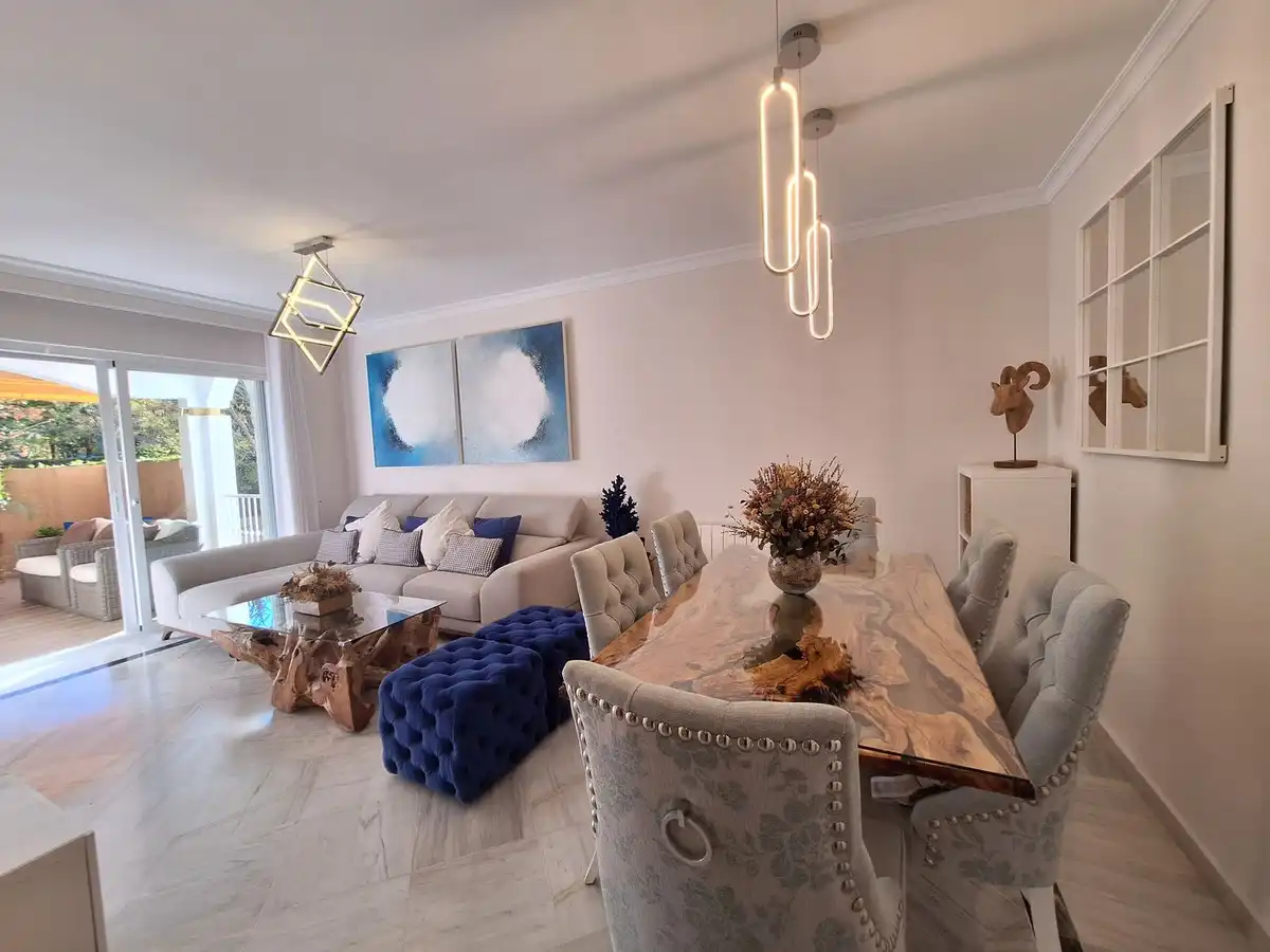 Apartament amb piscina en venda a Avenida Conde Rudi, imagen 17