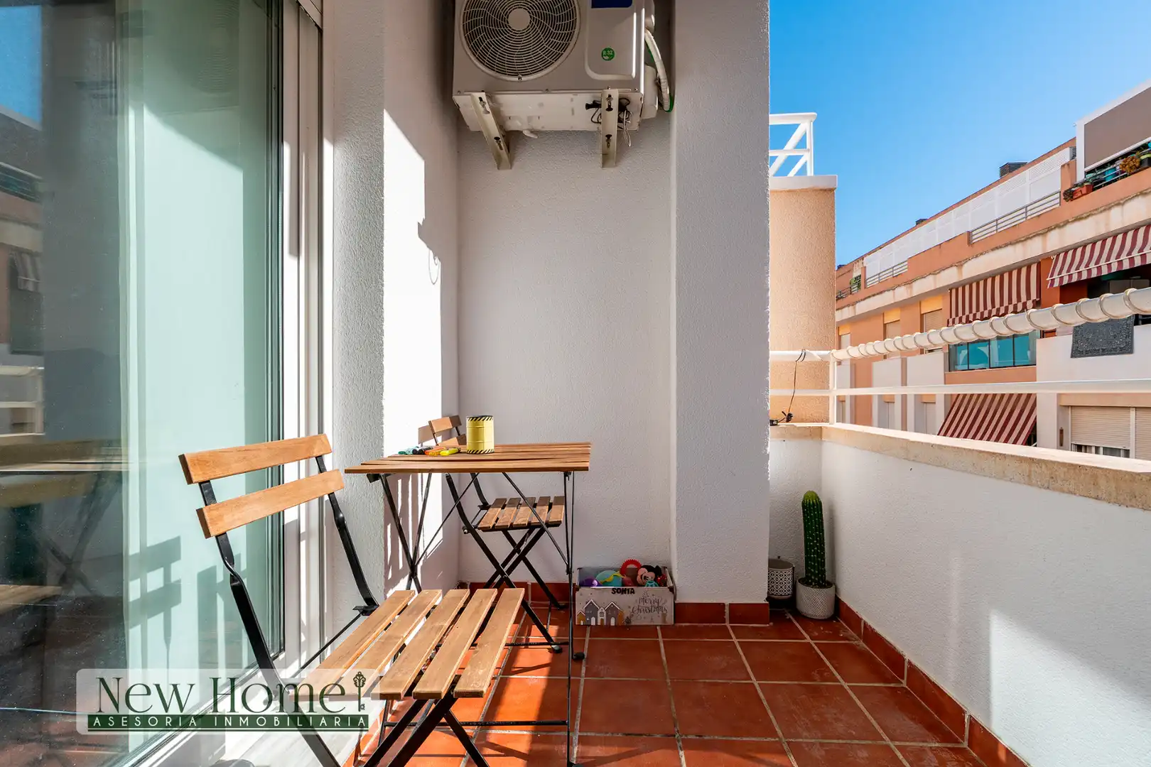 Terraza de Piso en venta en Roquetas de Mar con Terraza y Amueblado
