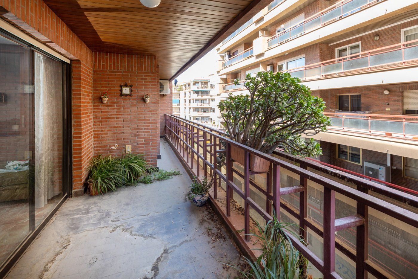 Terraza de Piso en venta en  Granada Capital con Calefacción y Terraza