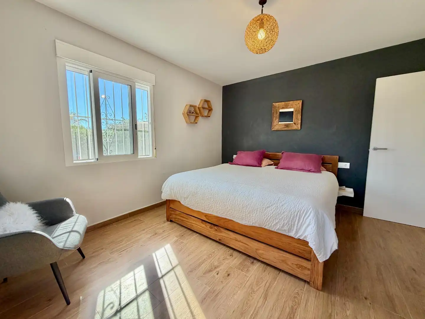 Habitación de Casa o chalet en venta en Elche / Elx con Aire acondicionado, Jardín privado y Terraza