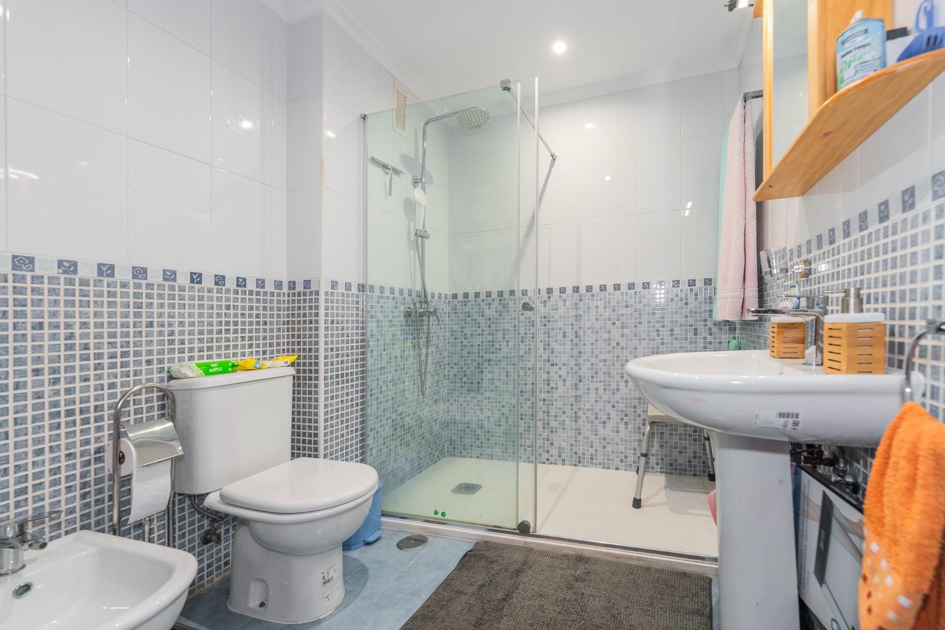 Bany de Pis en venda en Seseña amb Aire condicionat, Calefacció i Jardí privat