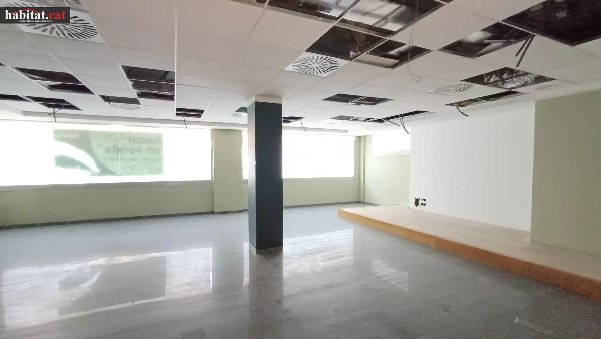 Business premises for sale in Centre Vila, imagen 3
