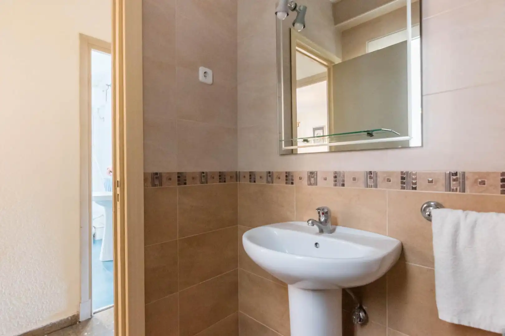 Badezimmer von Wohnung zur Miete in Murcia mit Klimaanlage, Terrasse und Abstellraum