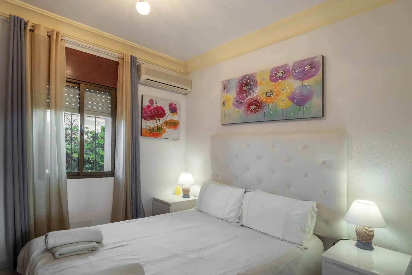 Bedroom of Detached homes for sale in Estepona  with Air Conditioner and Terrace